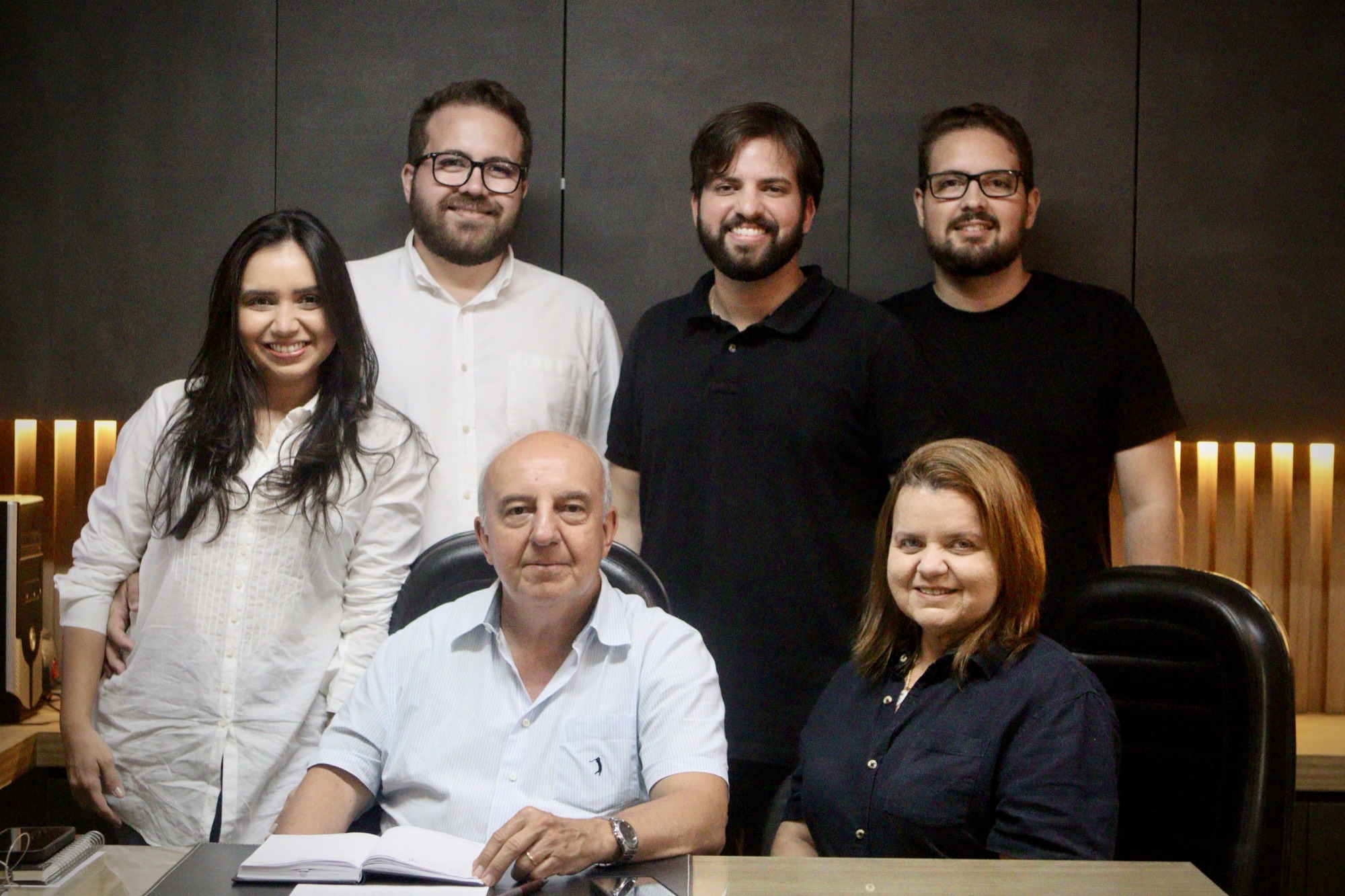 Equipe e família Arco Marcenaria